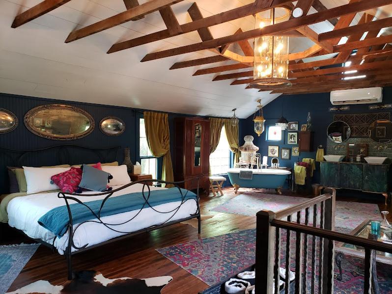 Cedar Oaks Inn Llc 디킨슨 외부 사진